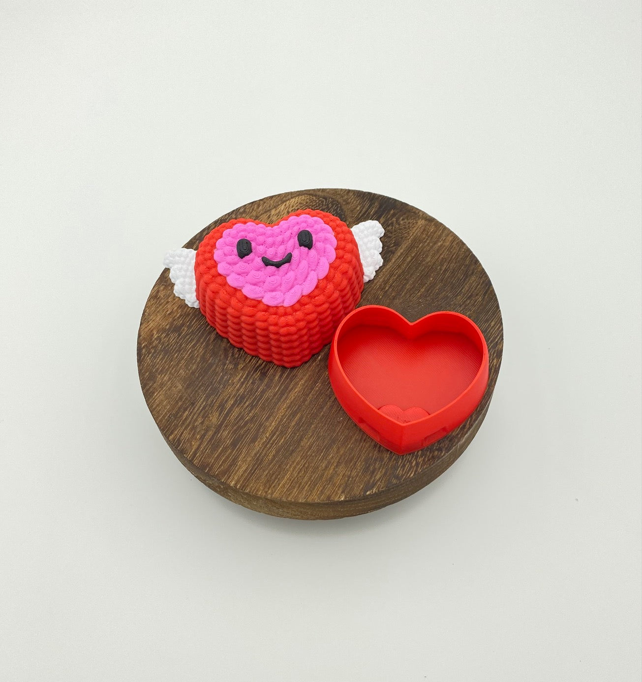 Knitted Heart Container