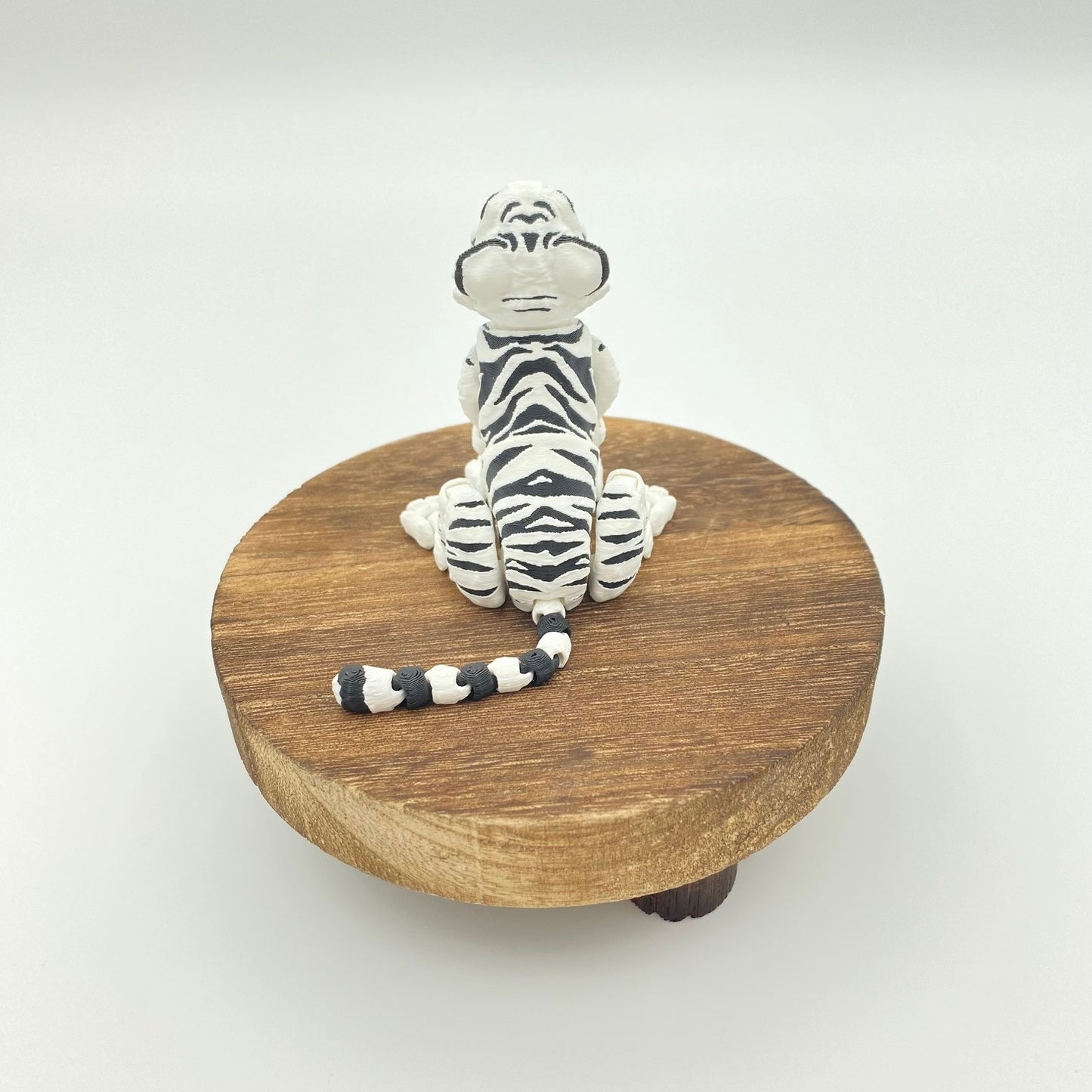 Roaring Tigers - Articulated Flexi Jungle Majesty - Approx. 2.5" Tall
