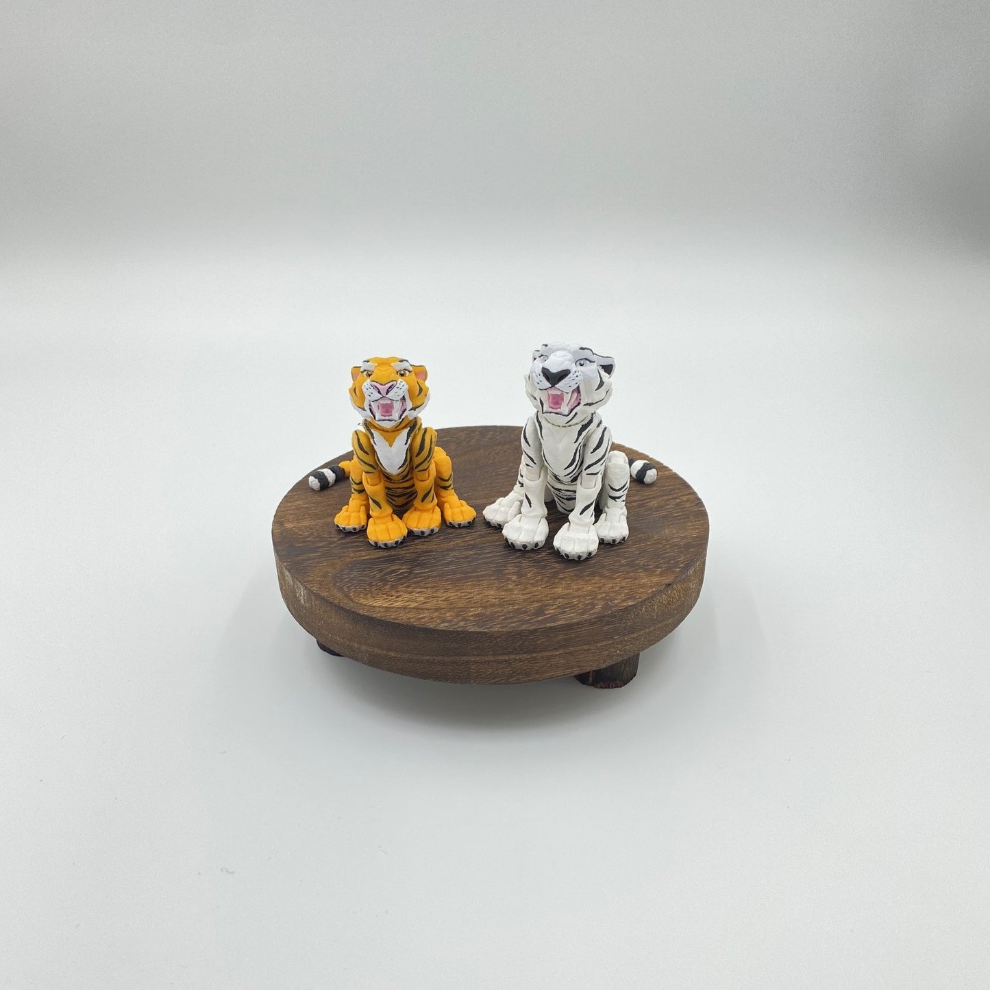 Roaring Tigers - Articulated Flexi Jungle Majesty - Approx. 2.5" Tall