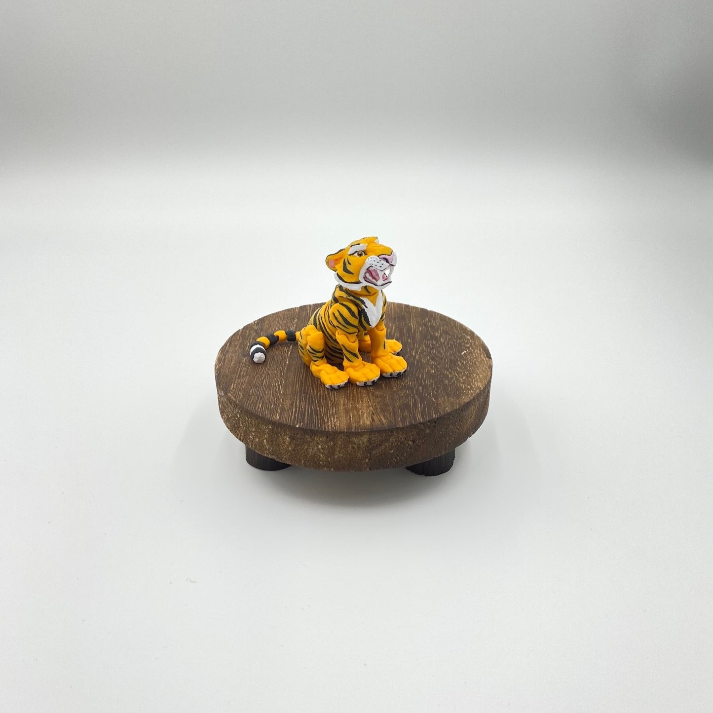 Roaring Tigers - Articulated Flexi Jungle Majesty - Approx. 2.5" Tall